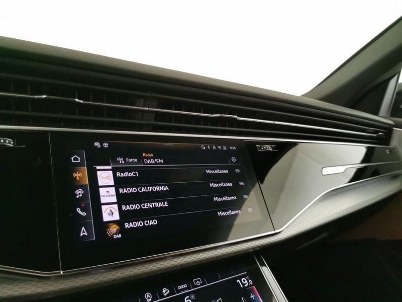 Audi Q8 3.0 tdi mhev S line edition quattro 286cv tiptronic