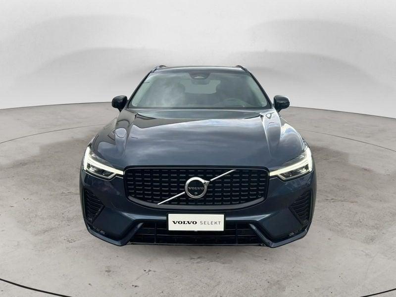 Volvo XC60 B4 197+14 CV AWD Mild Hybrid Diesel Automatico Ultimate Dark