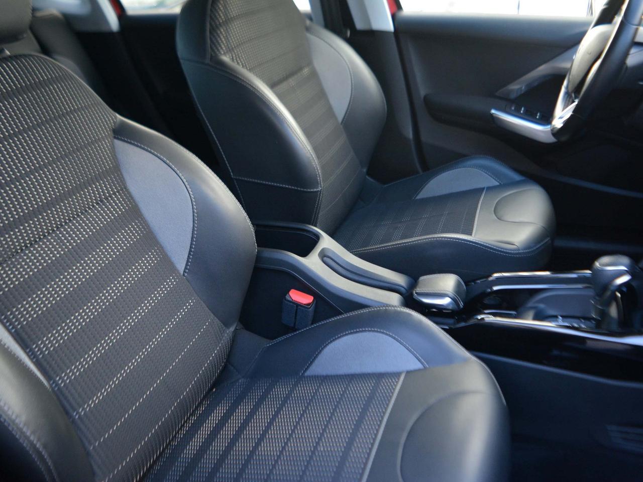 Peugeot 2008 1.2 puretech turbo allure eat6 s&s