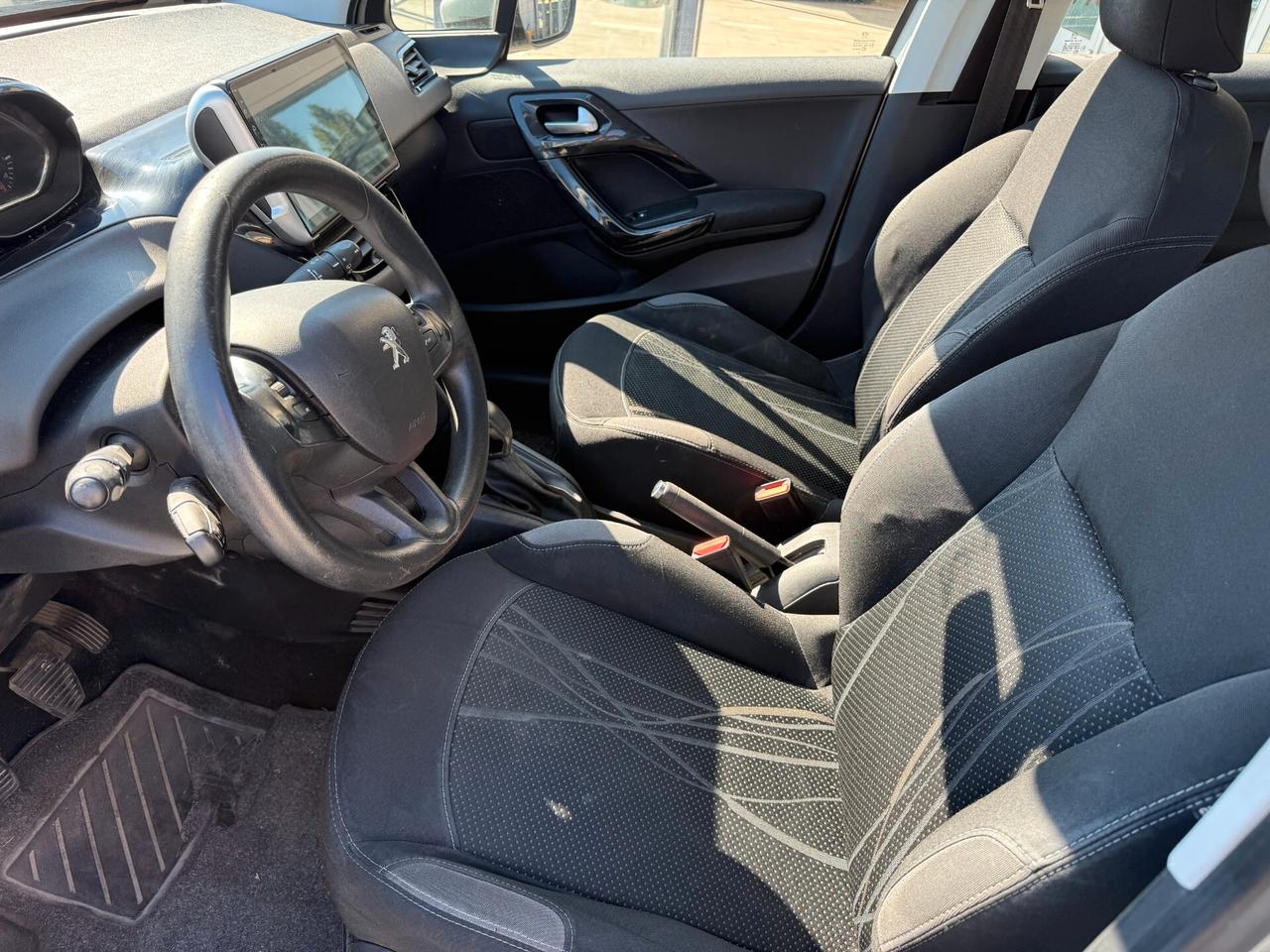 Peugeot 208 1.0 VTi 68 CV 5 porte Access MOTORE NUOVO