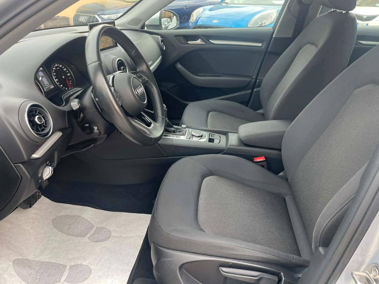 Audi A3 SPB 1.6 TDI 116 CV Business