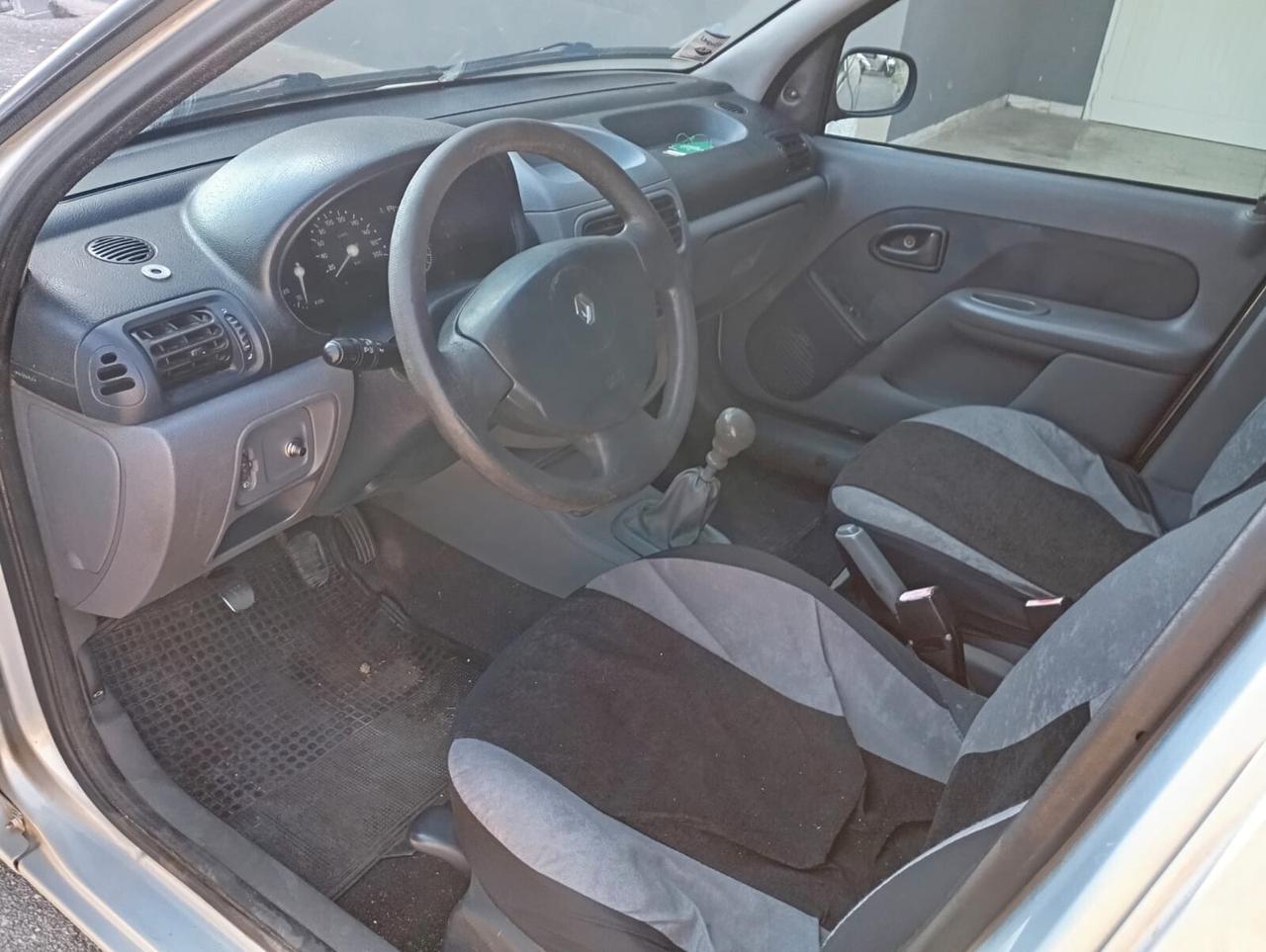 Renault Clio 1.2 cat 5 porte RT