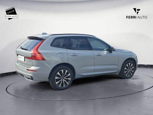 VOLVO XC60 B4 automatico Plus Dark