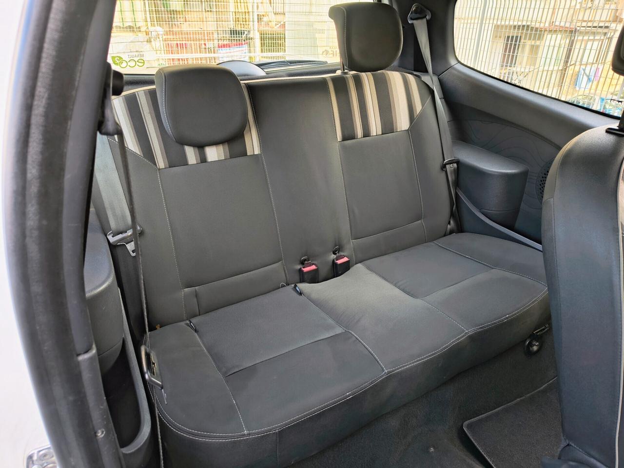 RENAULT TWINGO SOLO 88.000 1.2 BENZINA KM 2014