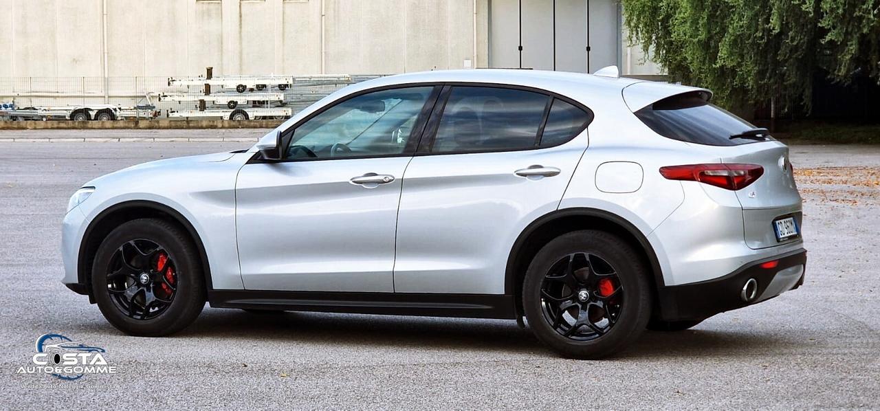 Alfa Romeo Stelvio 2.2 Turbodiesel 190 CV AT8 Q4 Executive