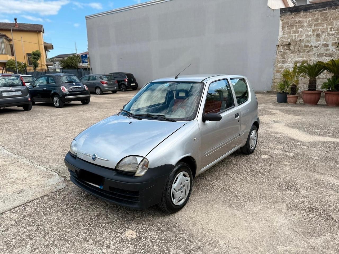 Fiat 600 1.1 Active