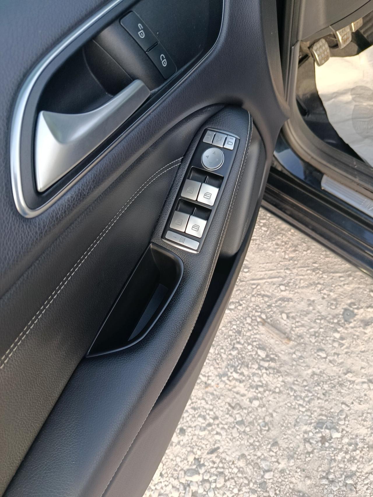 Mercedes-benz B 200 CDI Premium