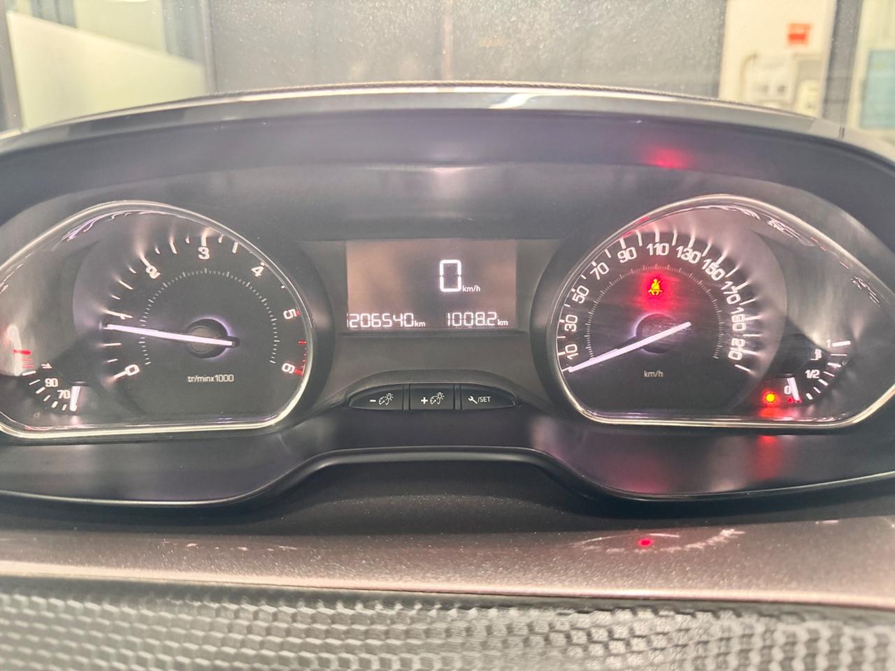Peugeot 2008 1.4 HDi 68 Cv - 2013