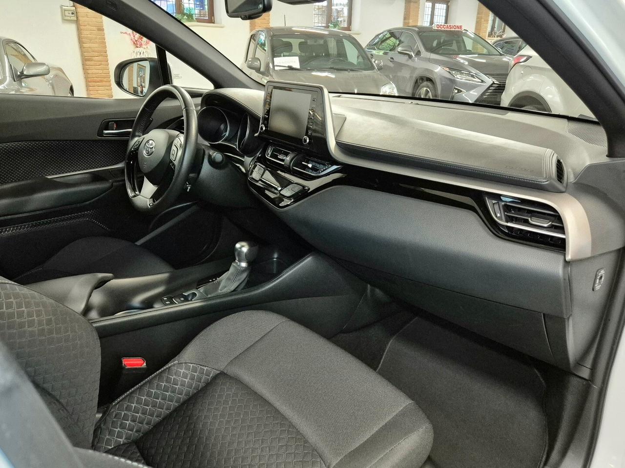 Toyota C-HR 1.8 Hybrid E-CVT Active