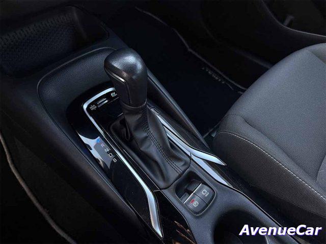 TOYOTA Corolla 1.8h Active cvt TELECAMERA CARPLAY PREZZO REALE