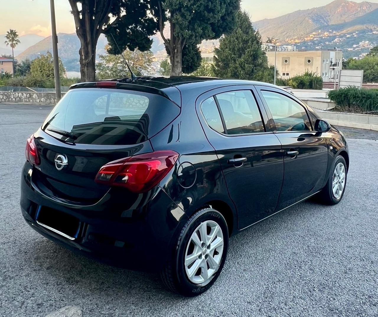 Opel Corsa GPL 5 porte Acc.Permute
