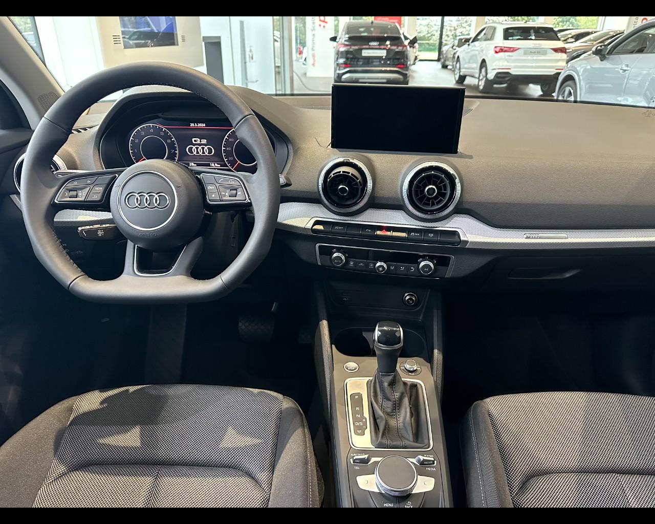 AUDI Q2 35 TFSI S-TRONIC IDENITY BLACK
