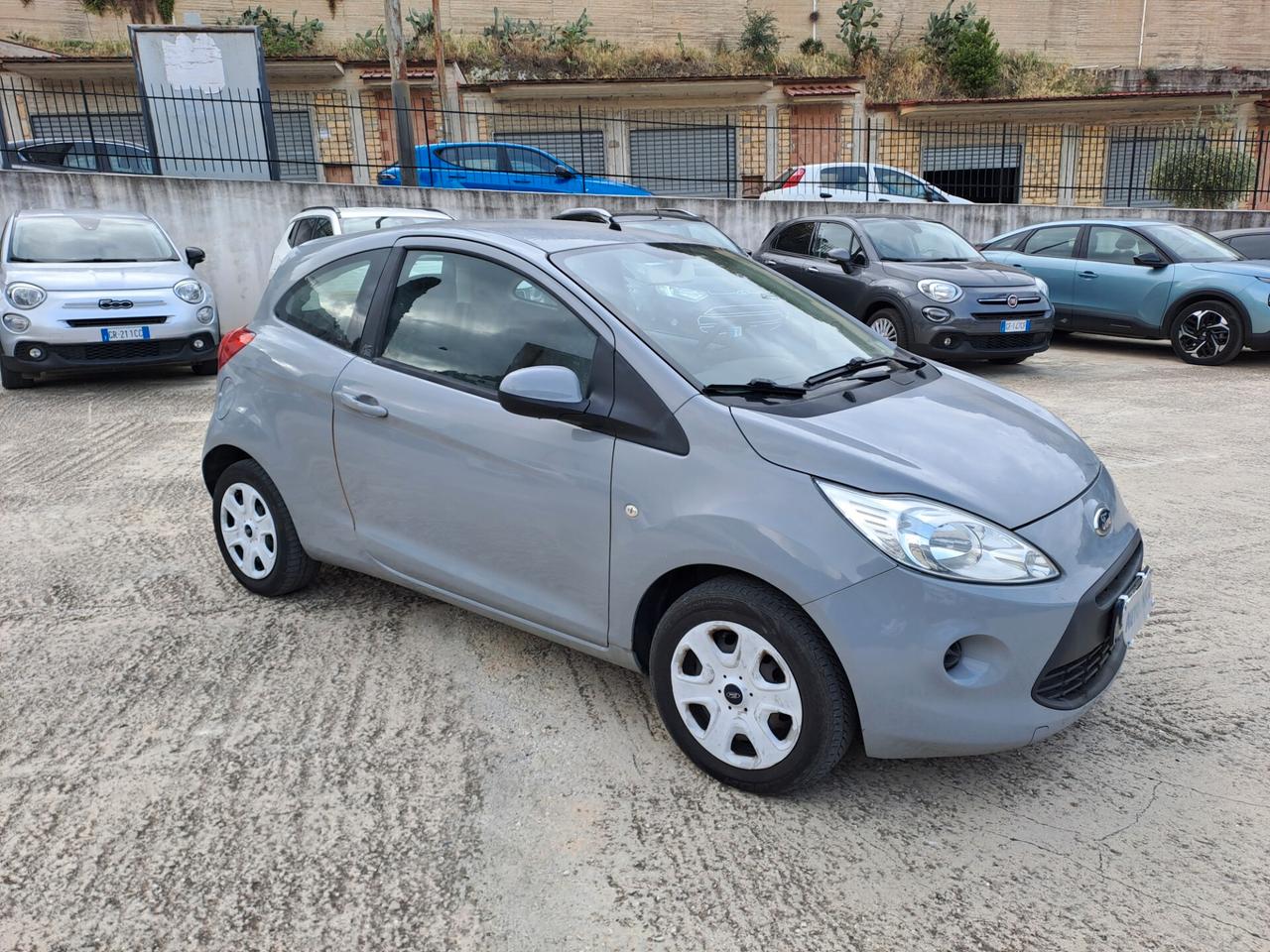 Ford Ka Ka+ 1.2 8V 69CV Titanium