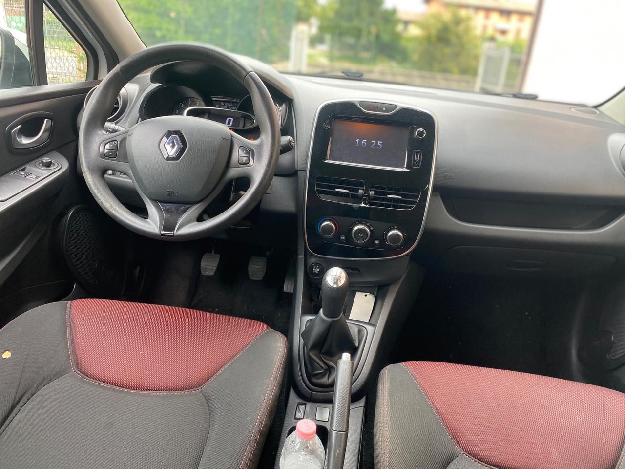 Renault Clio 1.5 dCi 8V 90CV Start&Stop 83gr 5 porte EcoBusiness