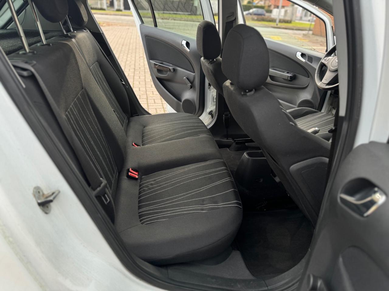 Opel Corsa 2010 1.2 Benzina – 3201471147