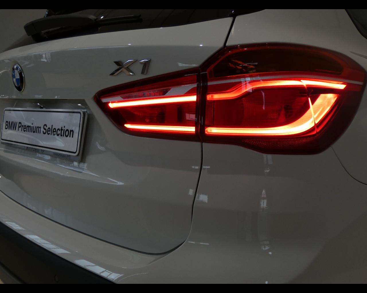 BMW X1 (F48) - X1 xDrive18d Business