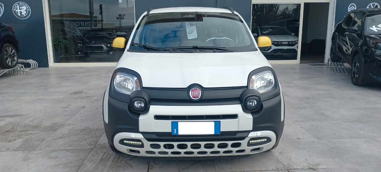 Fiat Pandina Cross 1.0 FireFly S&S Hybrid