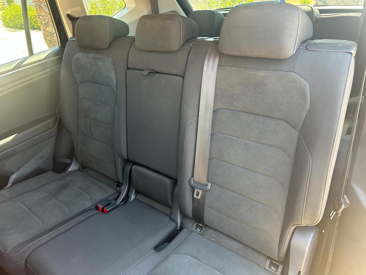 Volkswagen Tiguan 2.0 TDI 150 CV SCR DSG 7 POSTI FULL OPT.