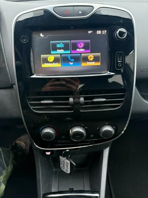 Renault Clio 1.2 75CV 5 porte Zen