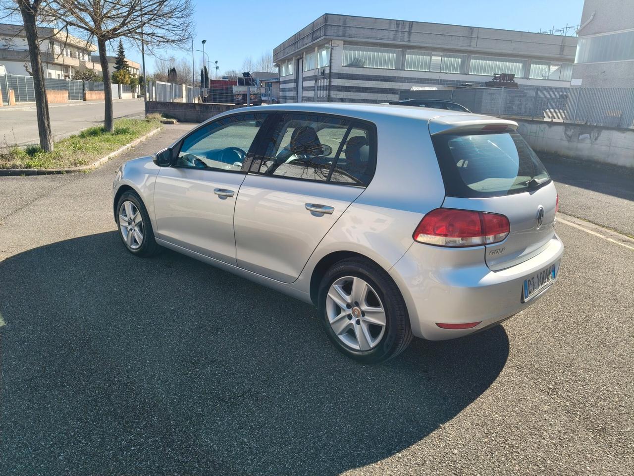 Volkswagen Golf 1.6 5 porte SOLO 123.000 KM