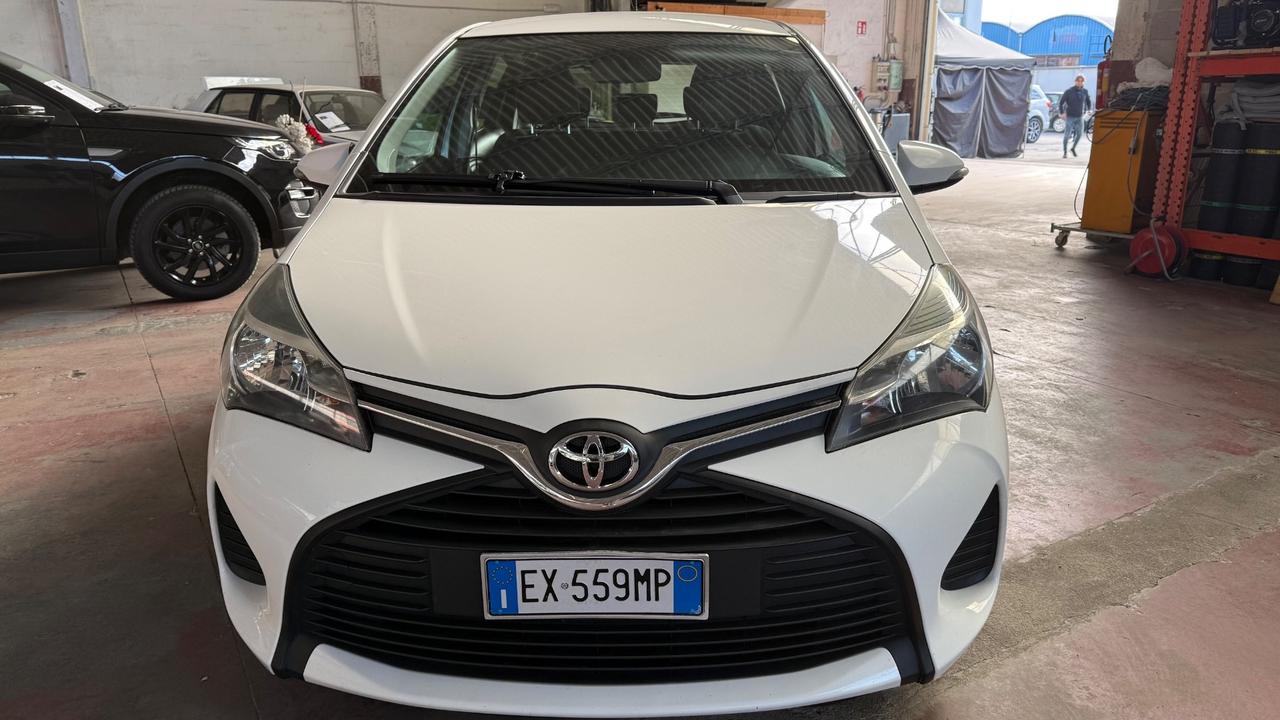Toyota Yaris 1.4 D-4D 5 porte Lounge