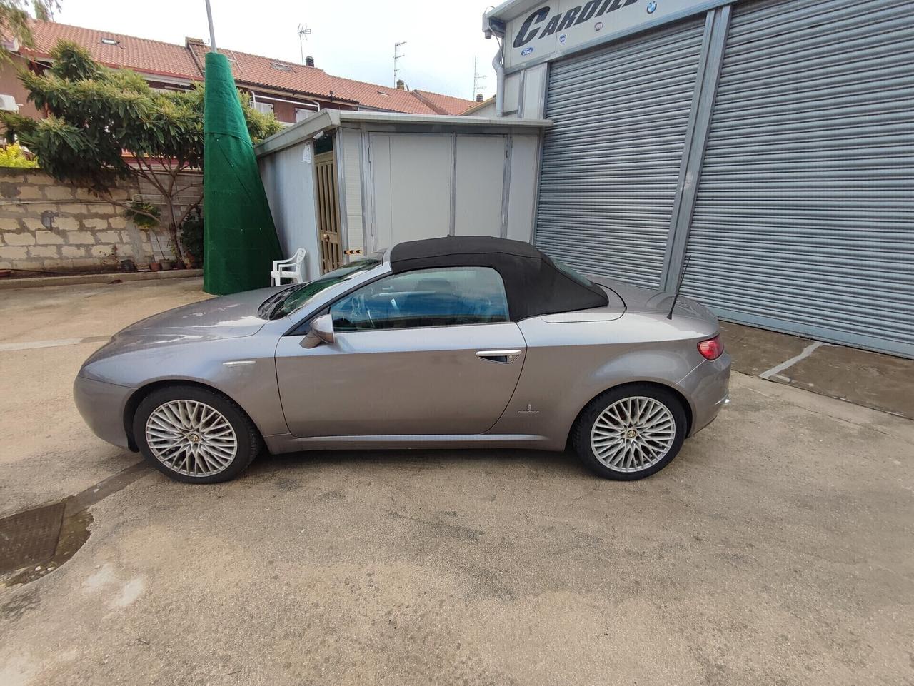 Alfa Romeo Spider 2.4 JTDm 210CV
