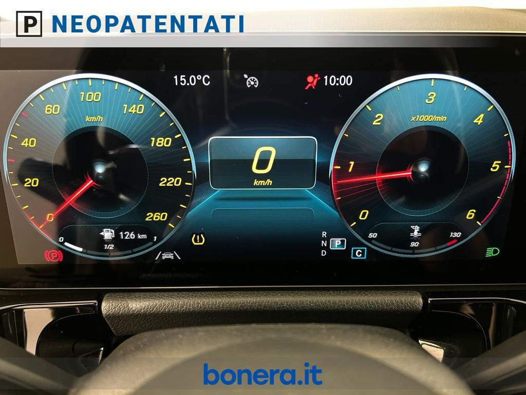 Mercedes GLA 180 180 D Premium 8G-DCT