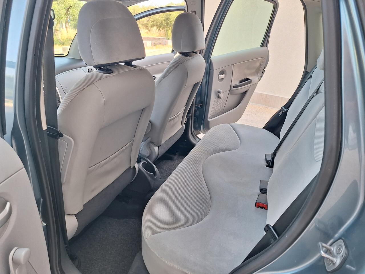 Citroen C3 1.1 Elegance 96000 km PERFETTA