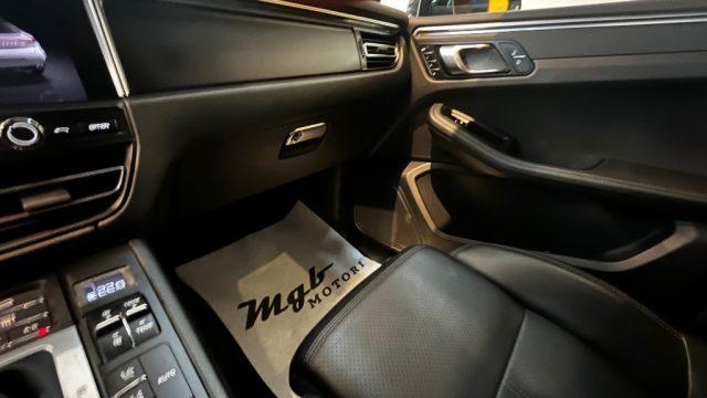 PORSCHE Macan 2.0 - FULL - TAGLIANDI PORSCHE - UNICIOPROP.