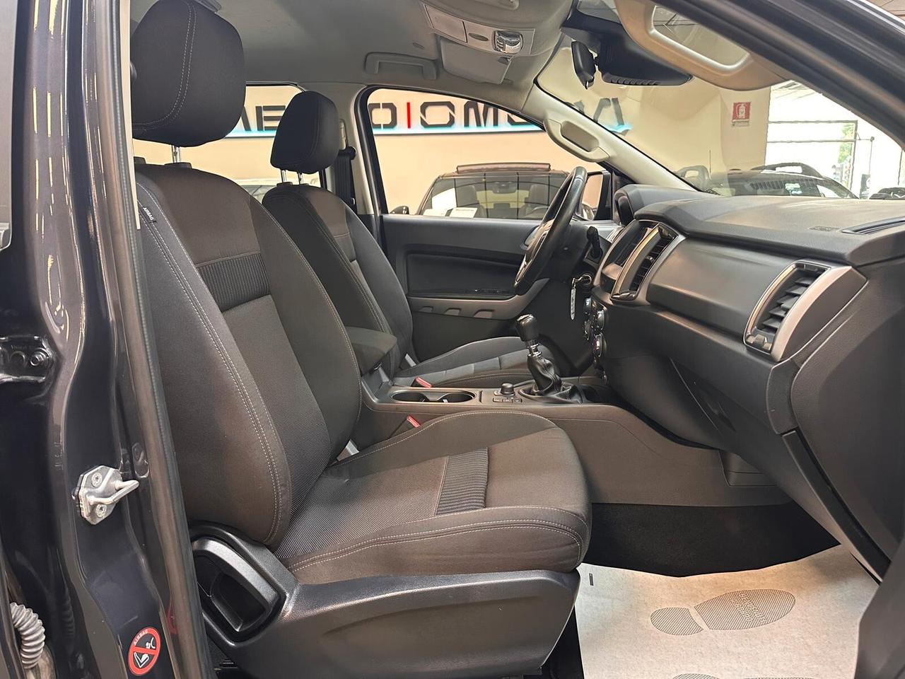 Ford Ranger 2.0 ecoblue double cab XLT 170cv * IVA ESCLUSA *