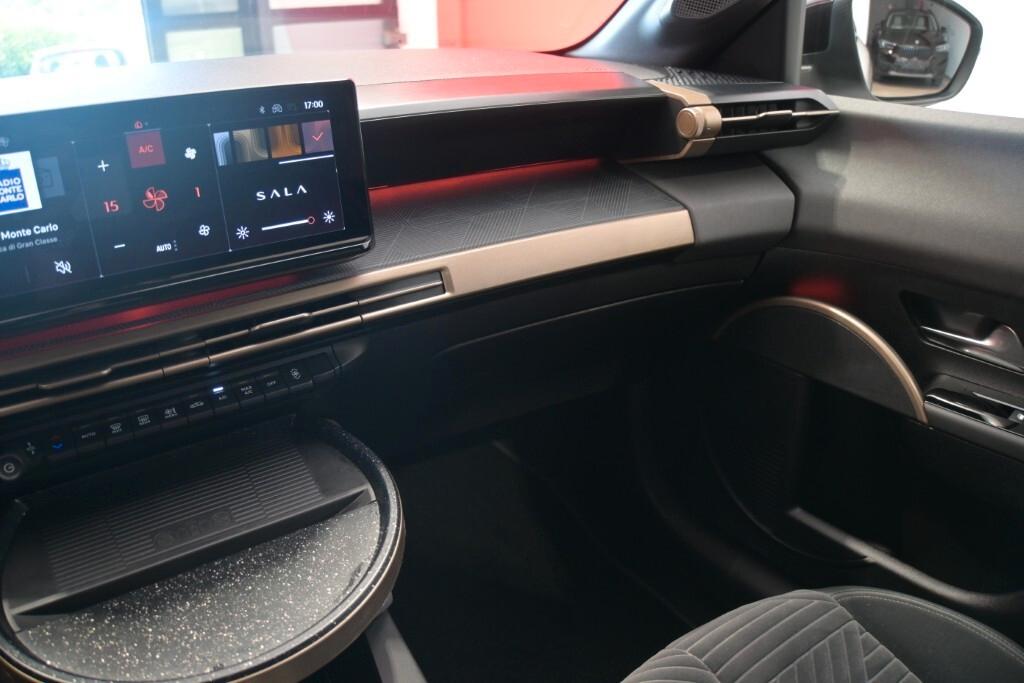 Lancia Ypsilon Hybrid e-DCT LX