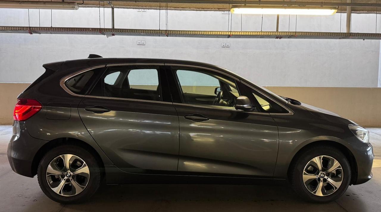 Bmw 2er Active Tourer 218i Luxury