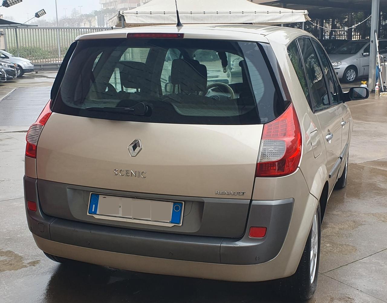 Renault Scenic Scénic 1.9 dCi/130CV Dynamique