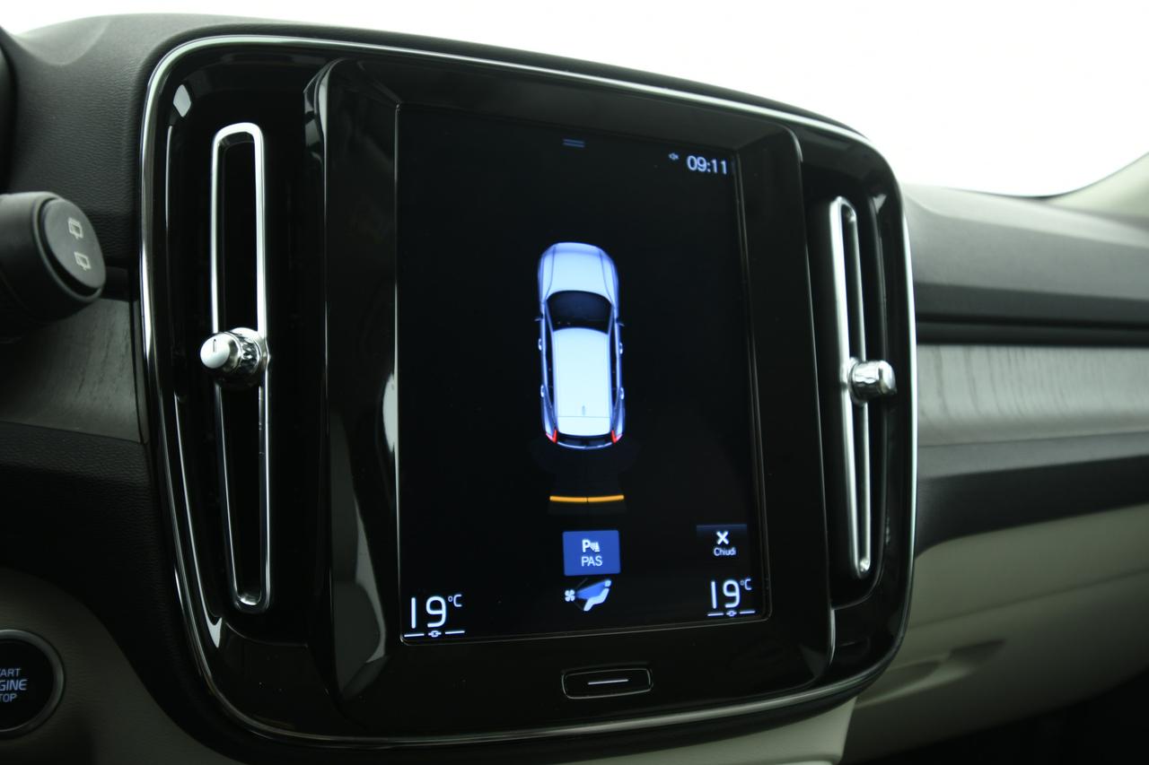 VOLVO XC40 1.5 t5 phev Inscription auto PELLE+APP CONNECT