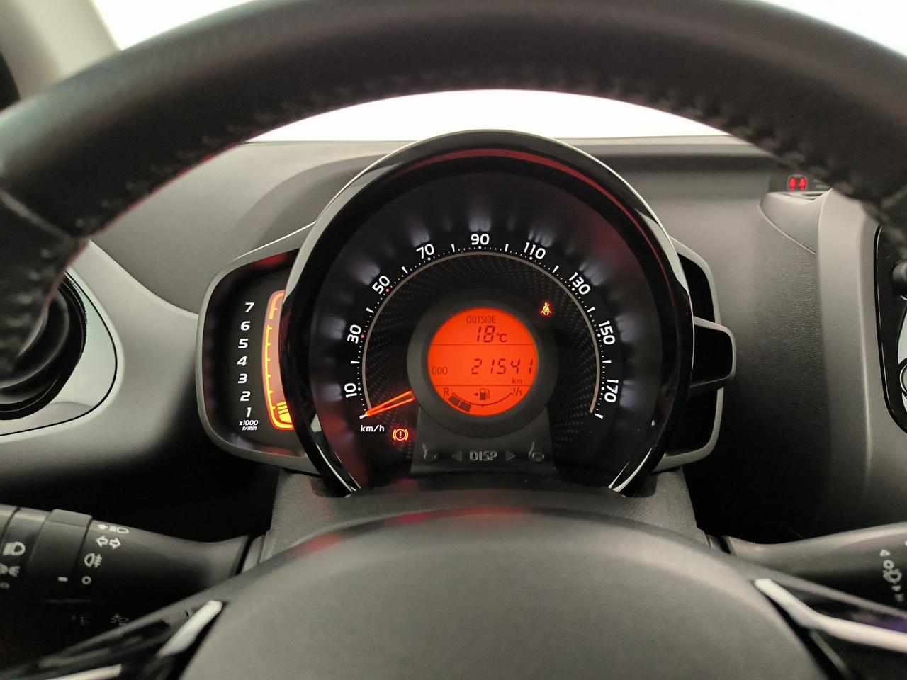 Toyota Aygo 5p 1.0 x-play 72cv