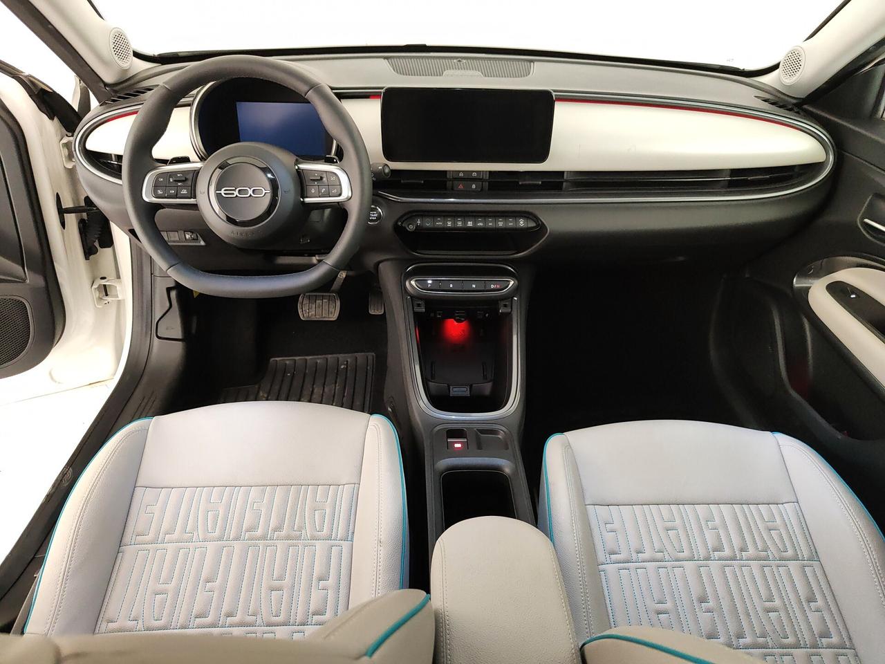 Fiat 600 Hybrid 110 CV DCT MHEV La Prima