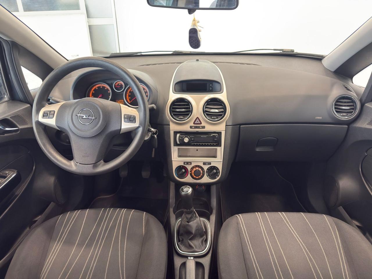 Opel Corsa 1.2 5 porte Club 69.000km CERTIFICATI