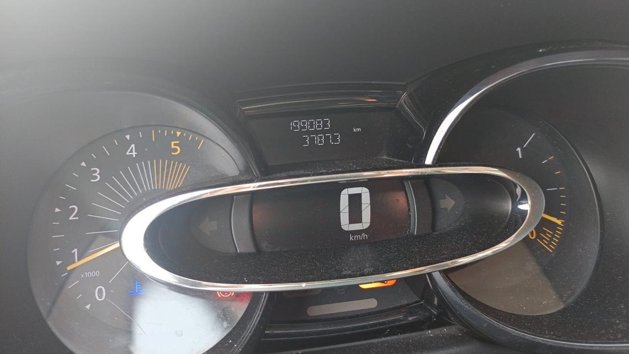 Renault Clio 1.5 dCi - X NEOPATENTATI - 2014