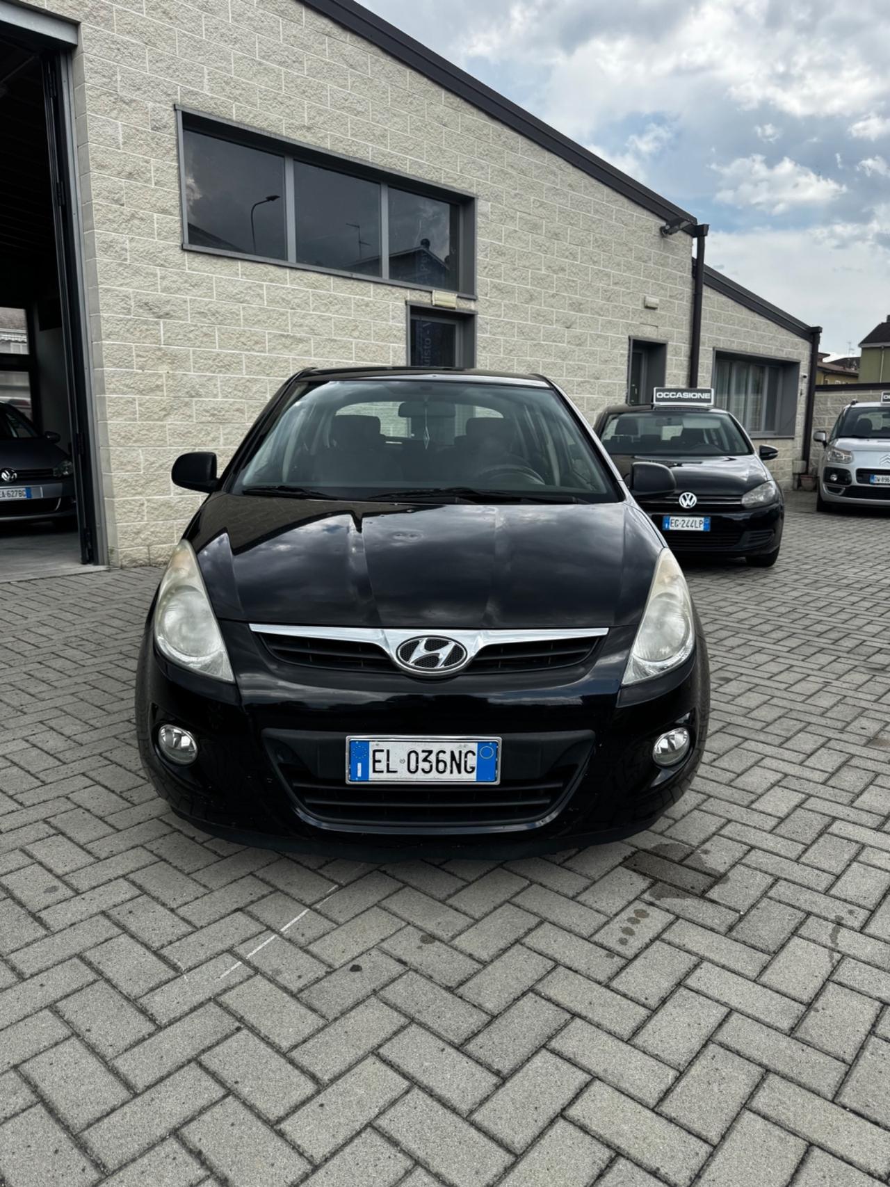 Hyundai i20 1.2 5p. Fiorucci