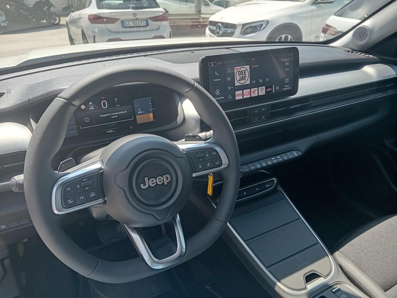 Jeep Avenger 1.2 Turbo 100 CV MHEV Summit