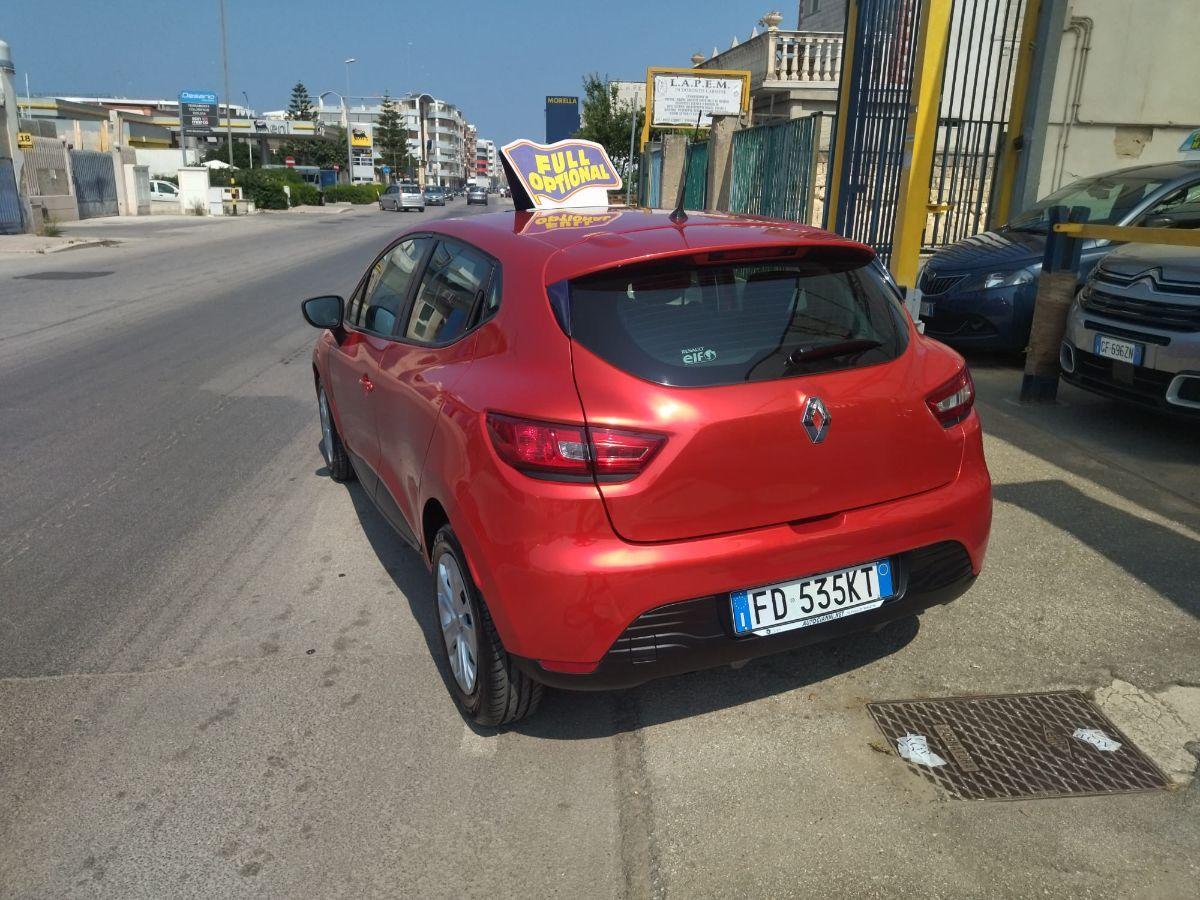 RENAULT Clio 1.2 75CV 5p. Authentique 2016