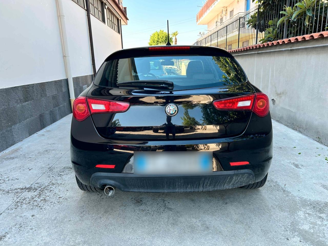 Alfa Romeo Giulietta 1.6 JTDm-2 120 CV Distinctive - 2016