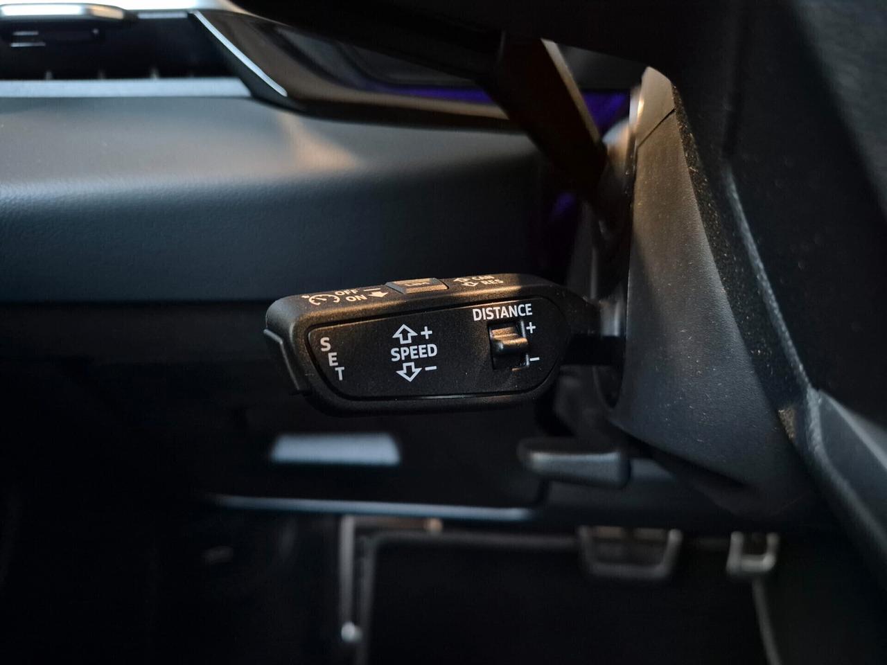 Audi A6 AVANT *NUOVO MODELLO* S LINE EDITION TDI S TRONIC TETTO MATRIX DISPLAY PASS. CLIMA 4ZONE 360° CARPLAY