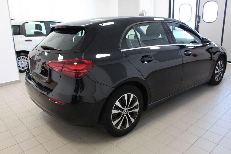 Mercedes-Benz Classe A A 180 d Automatic Business