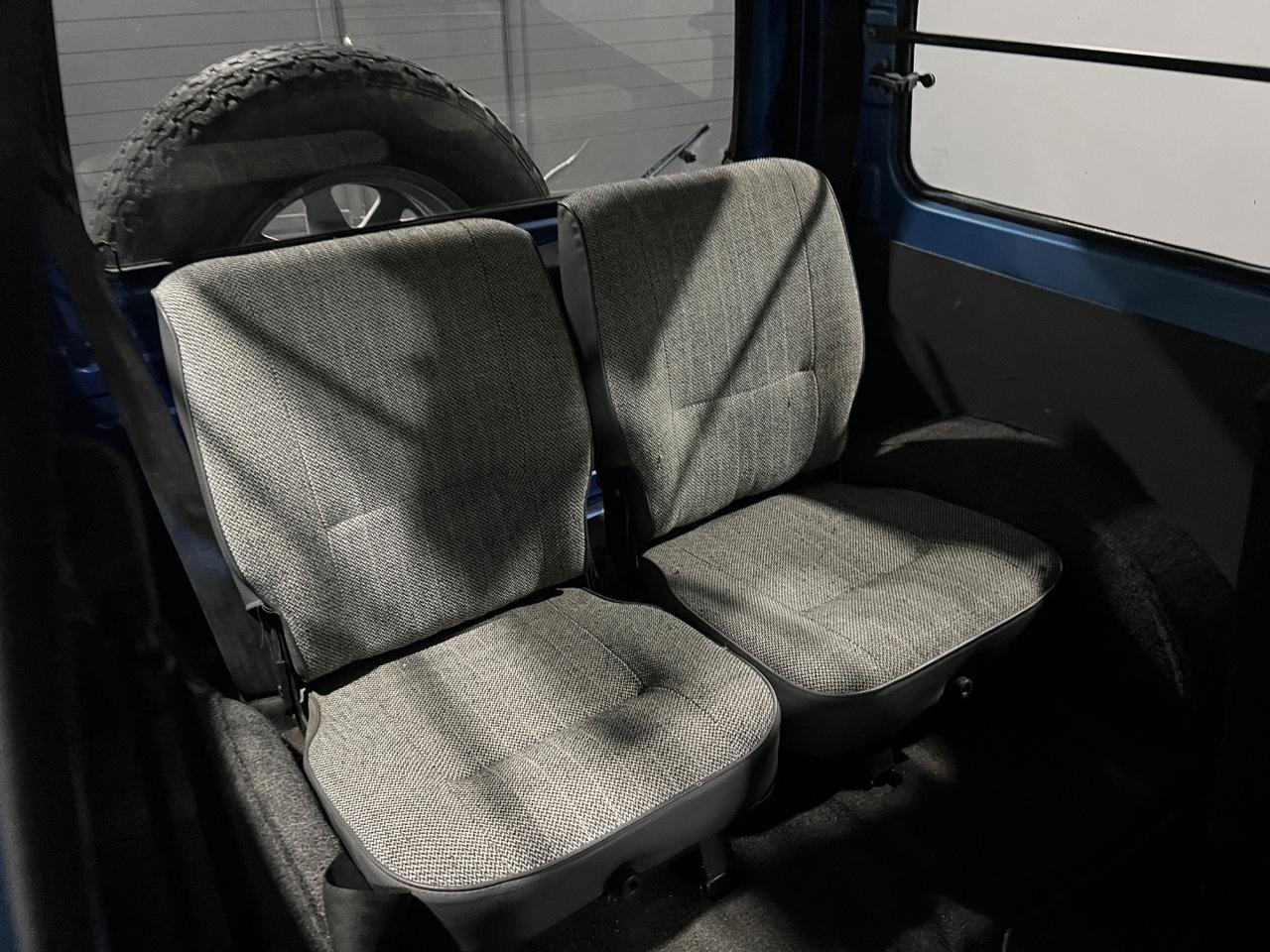 Suzuki SJ Berlina 1.0 410