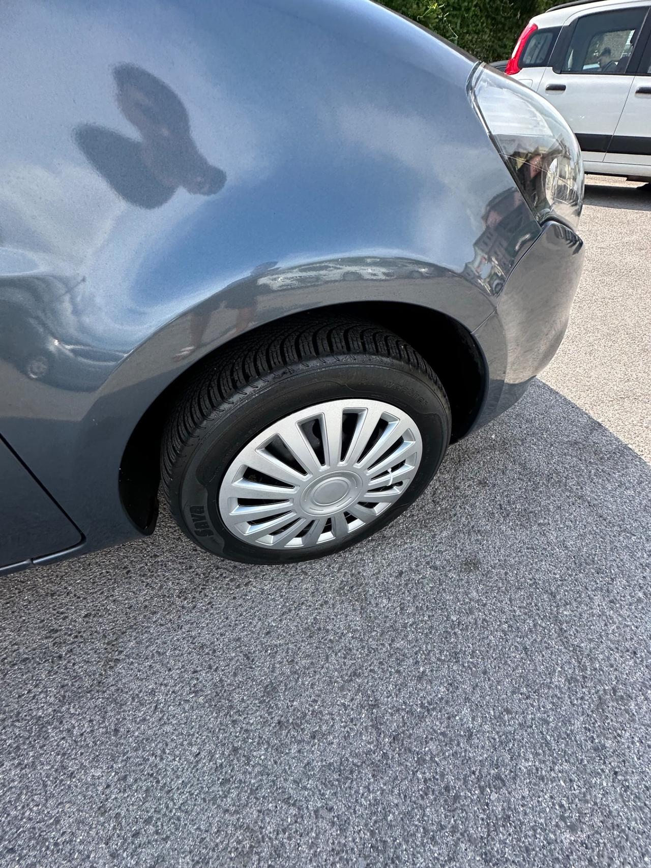 Renault Clio 1.2 16V 5 porte Luxe