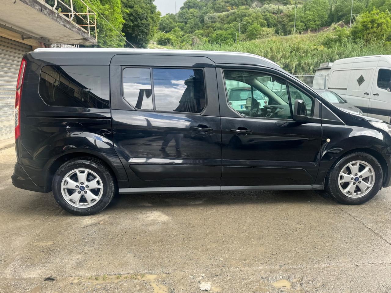 Ford Tourneo Connect7 1.5 TDCi 120 CV Titanium 2016