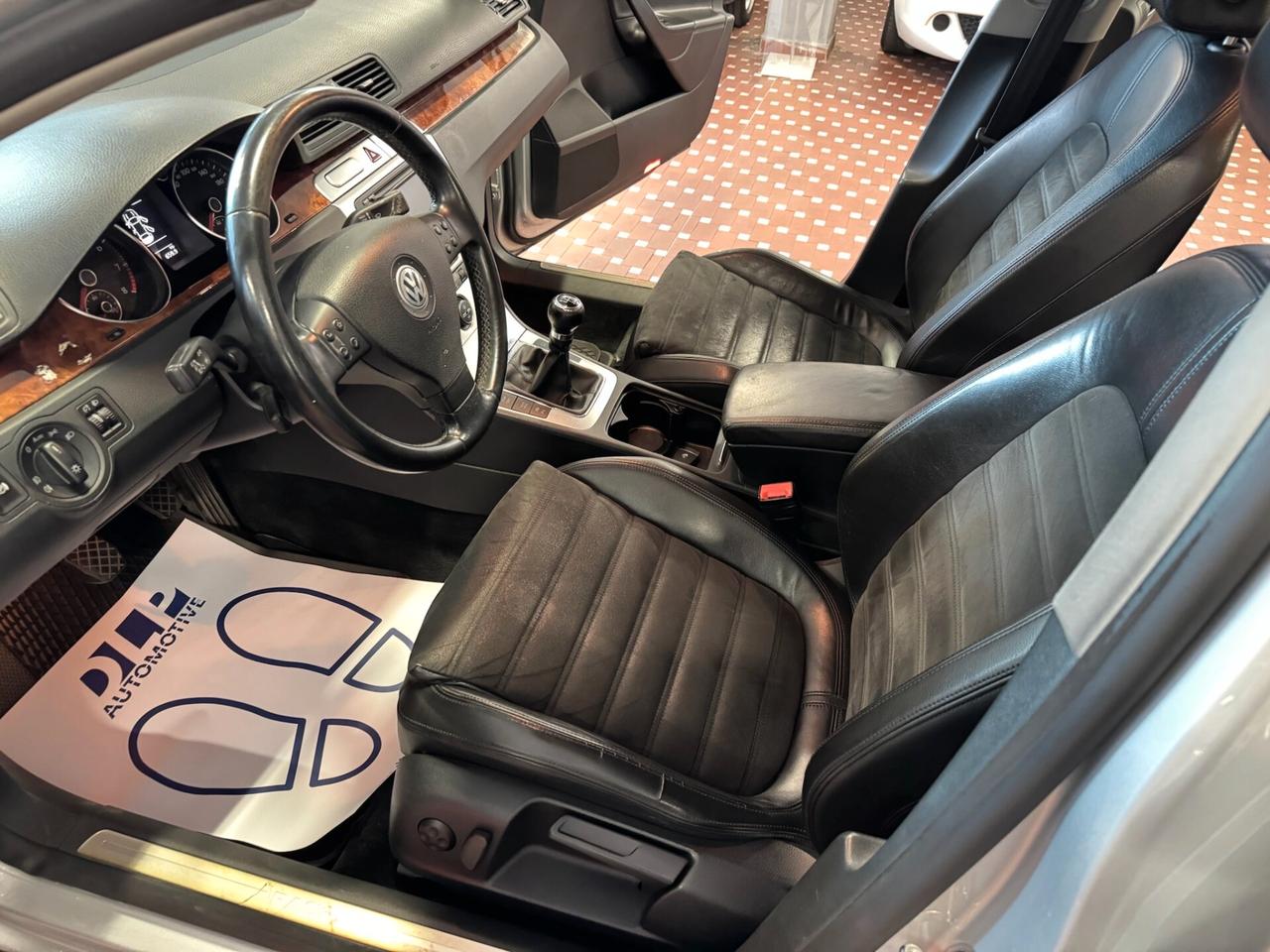 Volkswagen Passat 2.0 16V FSI 4mot. Var. Highline - UNICO PROPRIETARIO