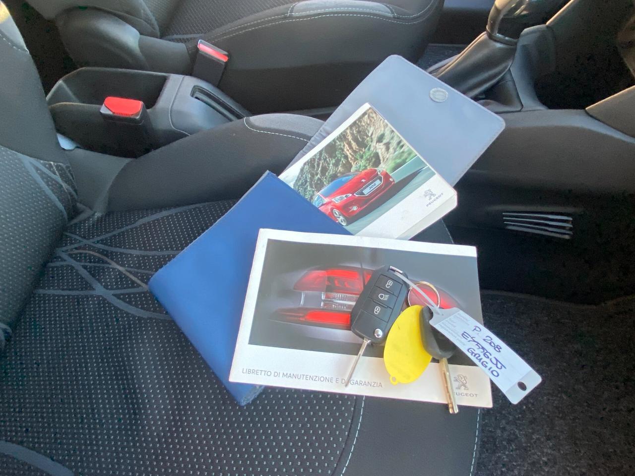 Peugeot 208 1.4 HDi 68 CV 5 porte Active