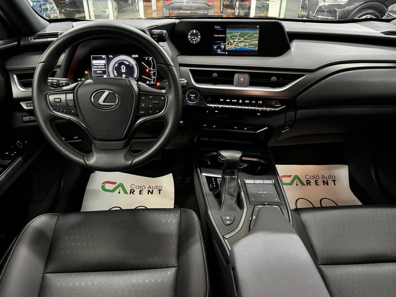 Lexus UX Hybrid Midnight STRAFUL PARI NUOVO!!!!